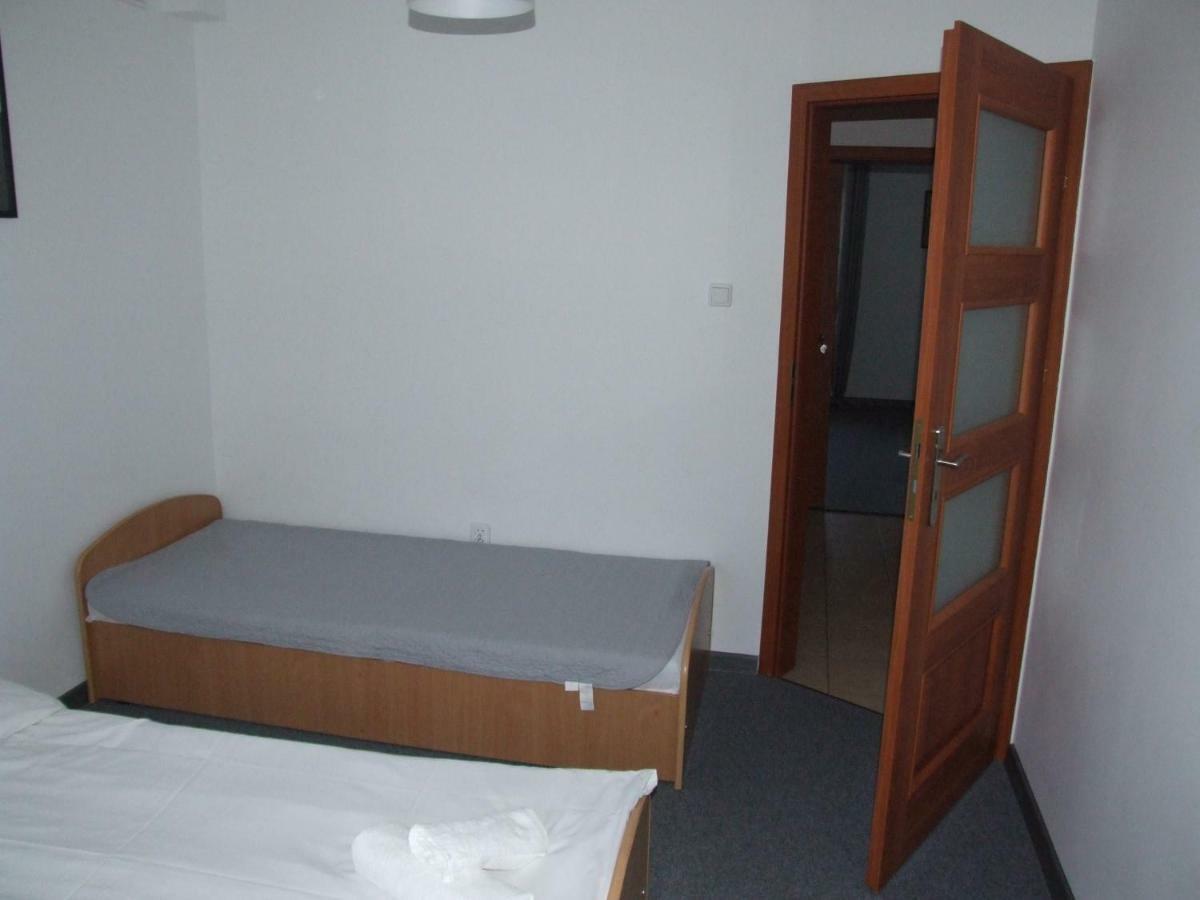 Aparthotel Arkadia ปวอตสก์ ภายนอก รูปภาพ