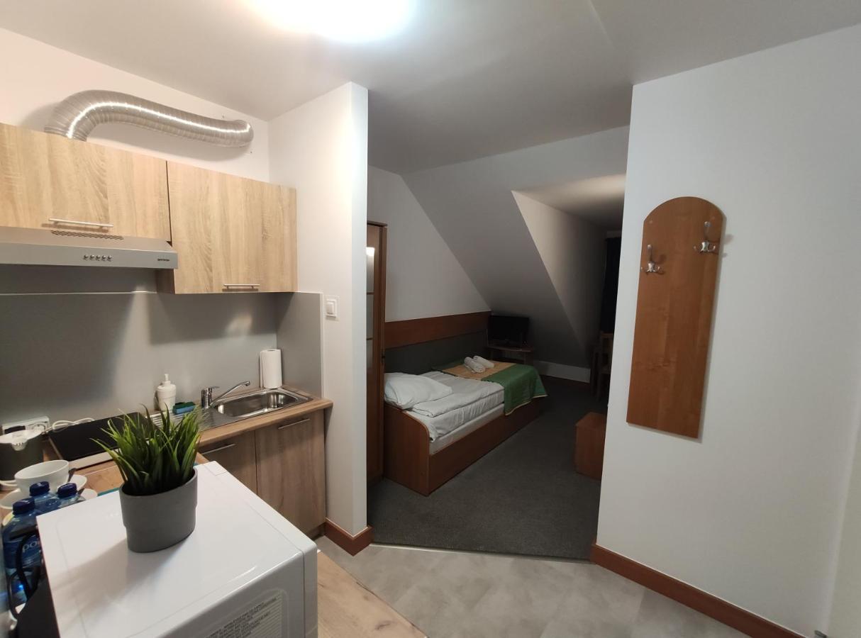 Aparthotel Arkadia ปวอตสก์ ภายนอก รูปภาพ